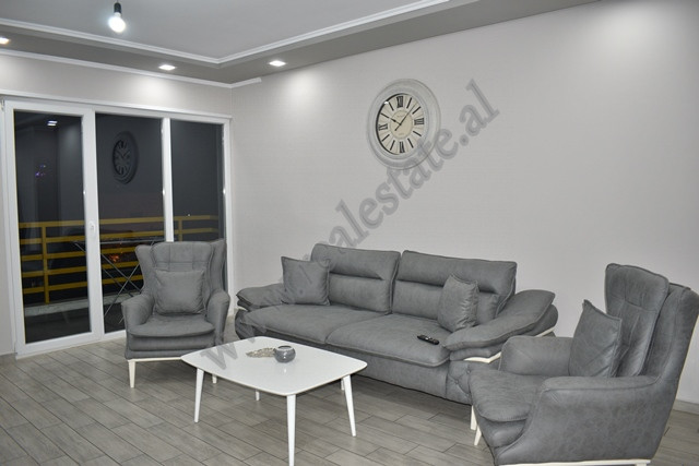 Apartament per shitje prane Universitetit Zonja e Keshillit te Mire ne Tirane